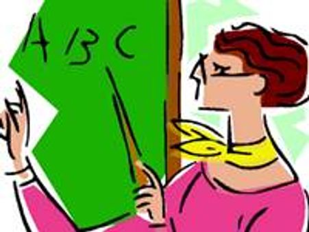 മാതൃഭാഷ സംസാരിച്ച വിദ്യാര്‍ത്ഥിനിയെ വിവസ്ത്രയാക്കി