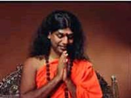 നിത്യാനന്ദയുടെ ആശ്രമത്തിലൂടെ