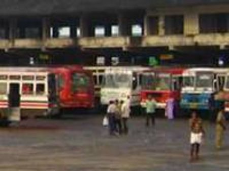 പുതുക്കിയ യാത്രാക്കൂലി നിലവില്‍വന്നു