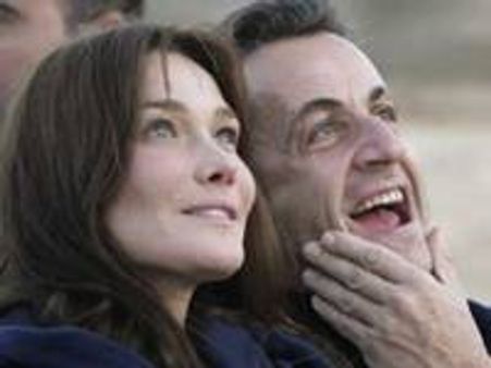 കാര്‍ലയും സര്‍ക്കോസിയും പരസ്പരം വഞ്ചിയ്ക്കുന്നു?