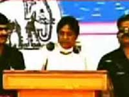 മായാവതിയെ ആക്രമിച്ചത് ഒന്നരലക്ഷം തേനീച്ചകള്‍