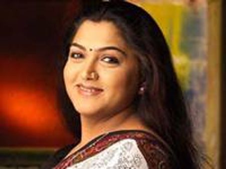 വിവാഹപൂര്‍വ്വ ലൈംഗികബന്ധം തെറ്റല്ല: കോടതി