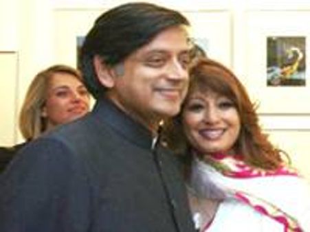 കൊച്ചി ടീം അട്ടിമറിക്കാന്‍ മോഡി ശ്രമിച്ചു: തരൂര്‍