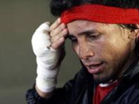 മുന്‍ ബോക്‌സിങ് ചാമ്പ്യന്‍ ജീവനൊടുക്കി