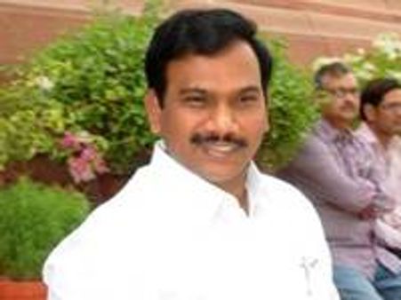 രാജ രാജിവെക്കണമെന്ന് പ്രതിപക്ഷം