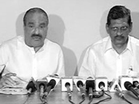 മാണി-ജോസഫ് ലയന സമ്മേളനം ചേരുന്നു