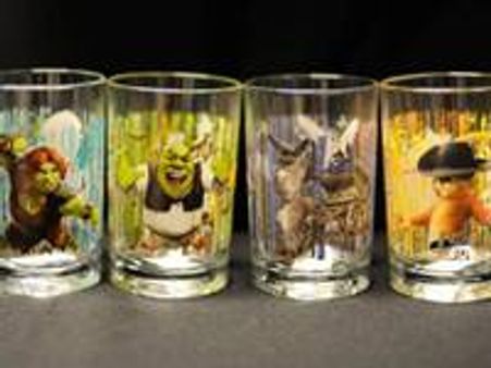 വിഷ ഗ്ലാസുകള്‍ മക്‌ഡൊണാള്‍ഡ് പിന്‍വലിക്കുന്നു