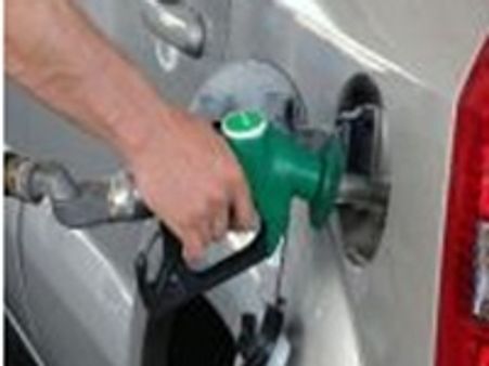 പെട്രോളിനും ഡീസലിനും 3രൂപവീതം വര്‍ധിയ്ക്കും