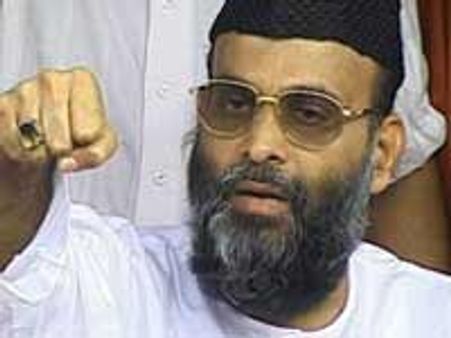 മദനിയ്ക്കെതിരായ അറസ്ററ് വാറണ്ട് ചൊവ്വാഴ്ച തീരുന്നു