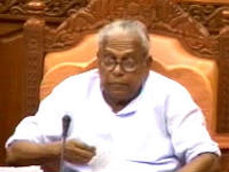 എന്‍ആര്‍ഐകള്‍ക്കായി പൈതൃക ഗ്രാമം നിര്‍മ്മിയ്ക്കും