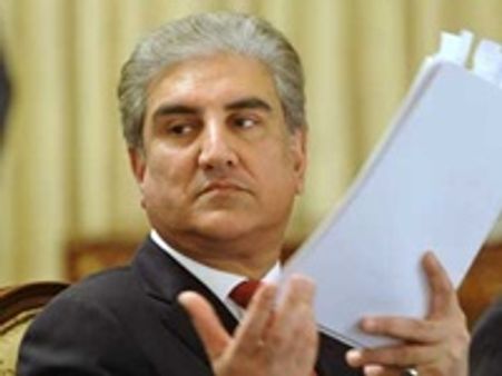 ഇന്ത്യയിലേയ്ക്ക് വിനോദയാത്രക്കില്ല: ഖുറേഷി