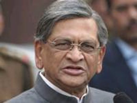 പിള്ളയുടെ പ്രസ്താവന അനവസരത്തില്‍: കൃഷ്ണ