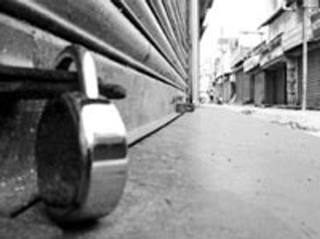 ദേശീയപാത വികസനം: കടയടച്ച് പ്രതിഷേധം