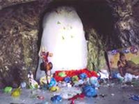 അമര്‍നാഥിലെ ശിവലിംഗം അലിഞ്ഞില്ലാതായി