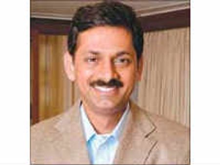 എവിടെ മാന്ദ്യം?, വൈദ്യനാഥന് ശമ്പളം 50 കോടി