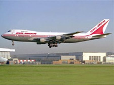 പൈലറ്റ് ഇടഞ്ഞു; ബാംഗ്ലൂര്‍ വിമാനം 7മണിക്കൂര്‍ വൈകി