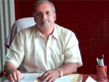 ഗോകുലം ഗോപാലനെ അറസ്റ്റു ചെയ്തു