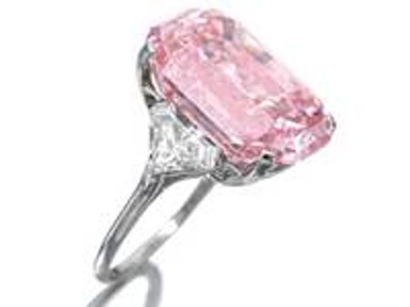 170 കോടിയുടെ വജ്രമോതിരം ലേലത്തിന്