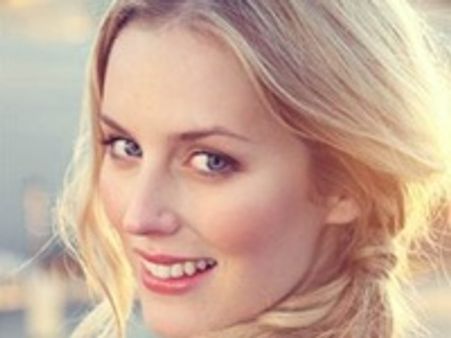 ലോക മിസ് യൂണിവേഴ്‌സിറ്റി കാതി ഫര്‍