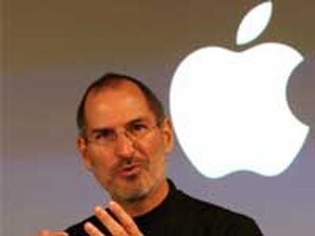 ആപ്പിളിന്റെ മുതലാളിക്ക് ശംബളം 1 ഡോളര്‍