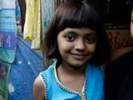 തീപിടുത്തം: സ്ലം ഡോഗ് താരത്തിന്റെ വീട് നശിച്ചു