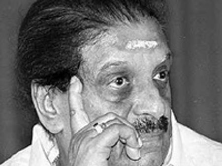 ഹര്‍ജി പിന്‍വലിക്കാന്‍ പിള്ള അപേക്ഷ നല്‍കി