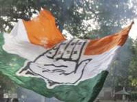 സ്ഥാനാര്‍ത്ഥിപ്പട്ടിക; കോണ്‍ഗ്രസ് പുകയുന്നു