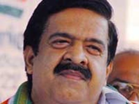 എംആര്‍ മുരളി പെരുവഴിയില്‍; ജോസി മാറില്ല