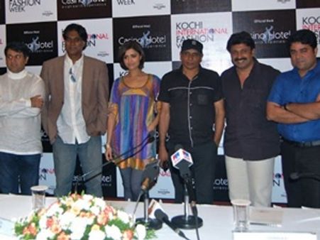 കൊച്ചിയില്‍ അന്താരാഷ്ട്ര ഫാഷന്‍ ഷോ