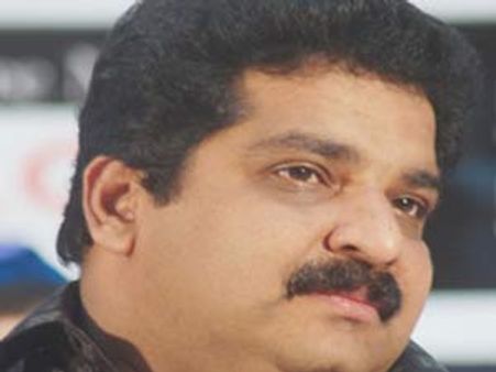 വിഭജനം ബുദ്ധിമുട്ട്; മുനീര്‍ ഇടയുന്നു