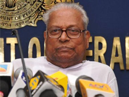 സുരേഷിനെക്കുറിച്ച് നല്ലതും പറഞ്ഞിരുന്നു: വിഎസ്