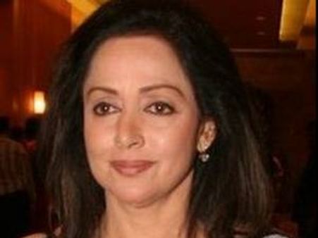 ജല്ലിക്കെട്ടിനെതിരെ ഹേമ മാലിനി