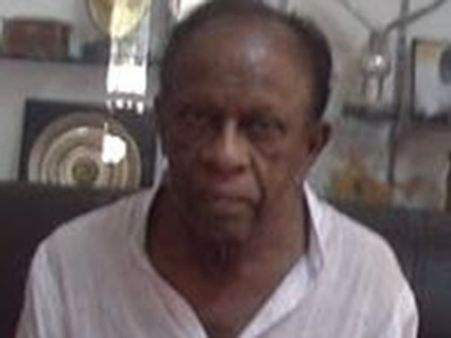 നിധി പാവപ്പെട്ടവര്‍ക്കായി വിനിയോഗിക്കണം: അഴീക്കോട്