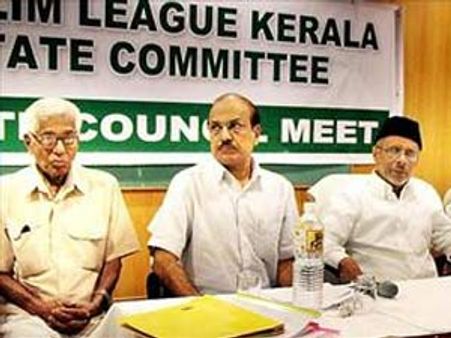 ലീഗിന്‌ രണ്ട് സെക്രട്ടറിമാര്‍