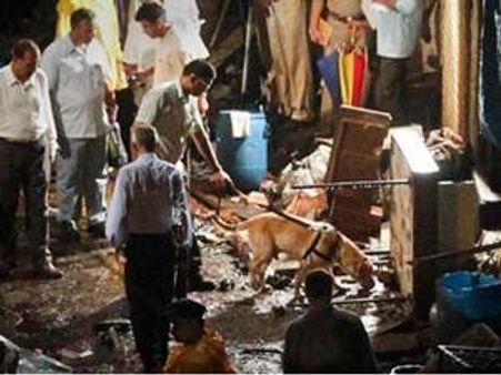 മുംബൈ ആക്രമണത്തിനു പിന്നില്‍ അധോലോകം?