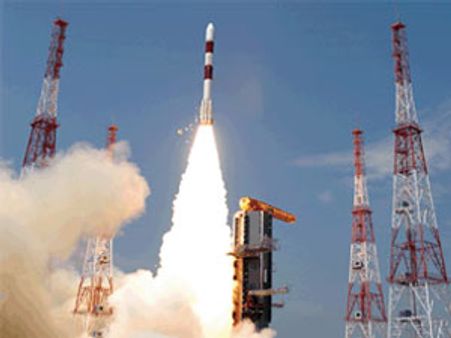 ജി സാറ്റ് 12 വിക്ഷേപണം വിജയകരം