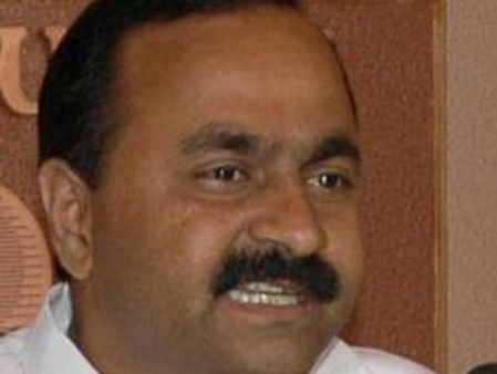 അരുണിനെതിരെ അന്വേഷണം:സതീശന്‍ ചെയര്‍മാന്‍?