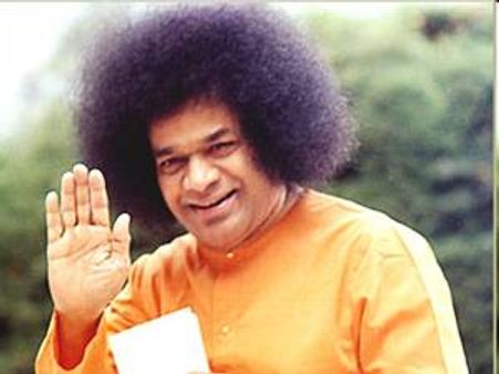 സായിബാബ പെര്‍ഫ്യൂമുകള്‍ സൂക്ഷിച്ചിരുന്നു?