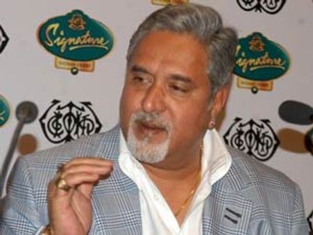 ധോണിയുടെ മദ്യപ്പരസ്യം മല്യ പിന്‍വലിച്ചു