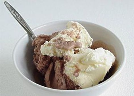 സിന്തറ്റിക്ക് ഐസ്‌ക്രീമിനെ സൂക്ഷിയ്ക്കുക