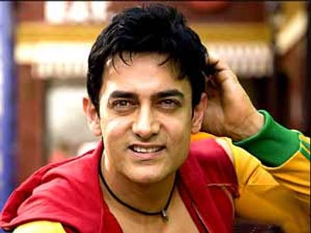 ഹസാരെയുടെ സമരത്തിനു പിന്നില്‍ അമീറിന്റെ തല