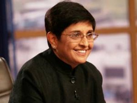 അഗ്നിവേശ് സര്‍ക്കാര്‍ ചാരന്‍: കിരണ്‍ ബേദി