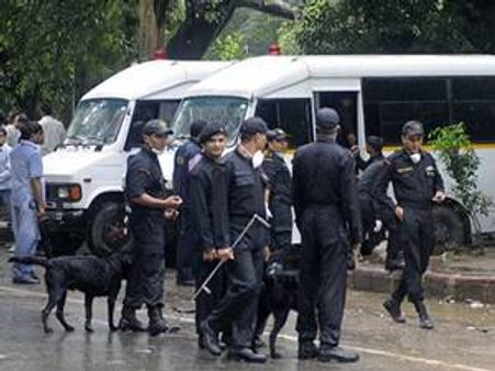 വീണ്ടും ഇമെയില്‍; സ്‌ഫോടനം തുടരുമെന്ന് ഭീഷണി