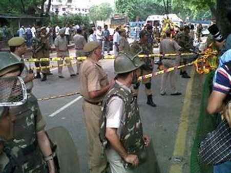 ഇമെയിലുകള്‍ വ്യാജമാകാനിടയുണ്ടെന്ന് ആര്‍കെ സിങ്