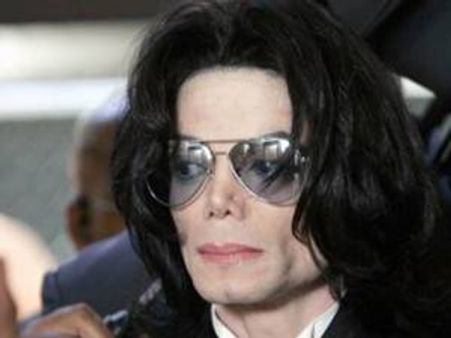 ജാക്‌സന്റെ മൃതദേഹത്തിന്റെ നഗ്നഫോട്ടോ ടിവിയില്‍