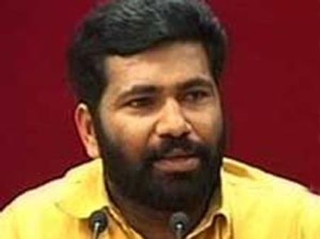 'ചായകുടി' രാജേഷിനെ രക്ഷിച്ചു