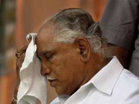 യെഡിയൂരപ്പ ജയിലില്‍ പൊട്ടിക്കരഞ്ഞു