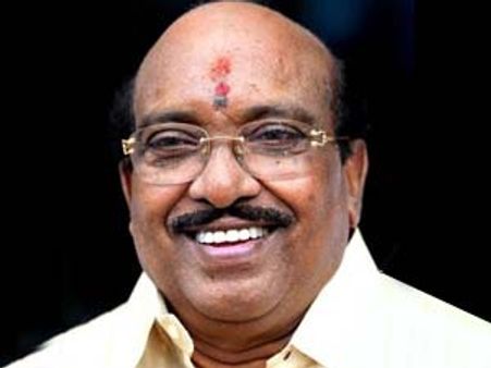 സെക്രട്ടറി പദവി: വെള്ളാപ്പള്ളിയ്ക്ക് കോടതിവിലക്ക്