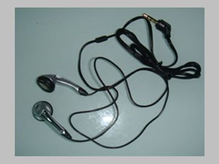 ലാപ്‌ടോപ്പില്‍ നിന്ന് ഷോക്കേറ്റ് യുവാവ് മരിച്ചു