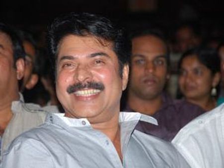മമ്മൂട്ടിയുടെ കാരുണ്യം വീണ്ടും; ഇത്തവണ വിദ്യാമൃതം